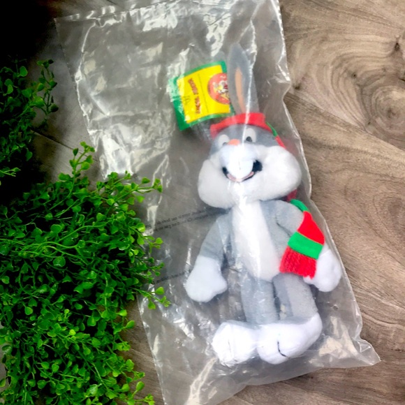 Vintage Other - VINTAGE 1992 Bugs Bunny - NEW and sealed in original bag